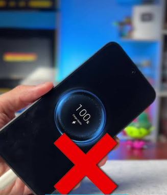 ¿Por qué mi celular Xiaomi no carga?